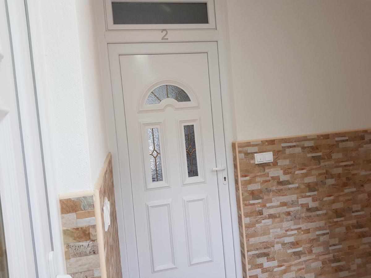 Apartmani Vila Ebra Utjeha-Bušat Extérieur photo